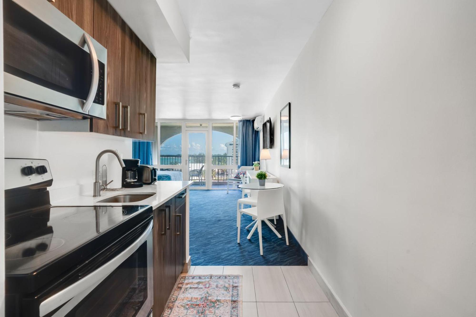 Esj Towers By Chana Apartahotel San Juan