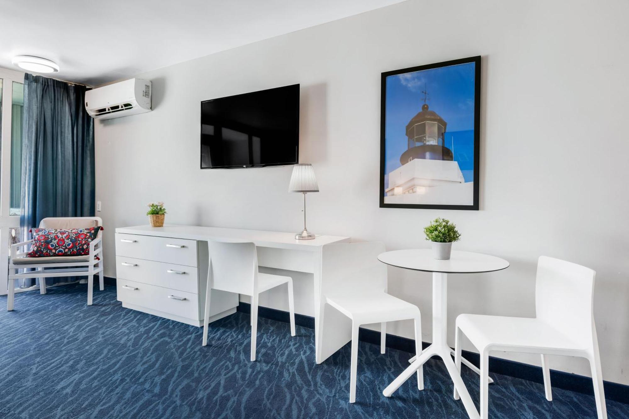 Apartahotel Esj Towers By Chana San Juan