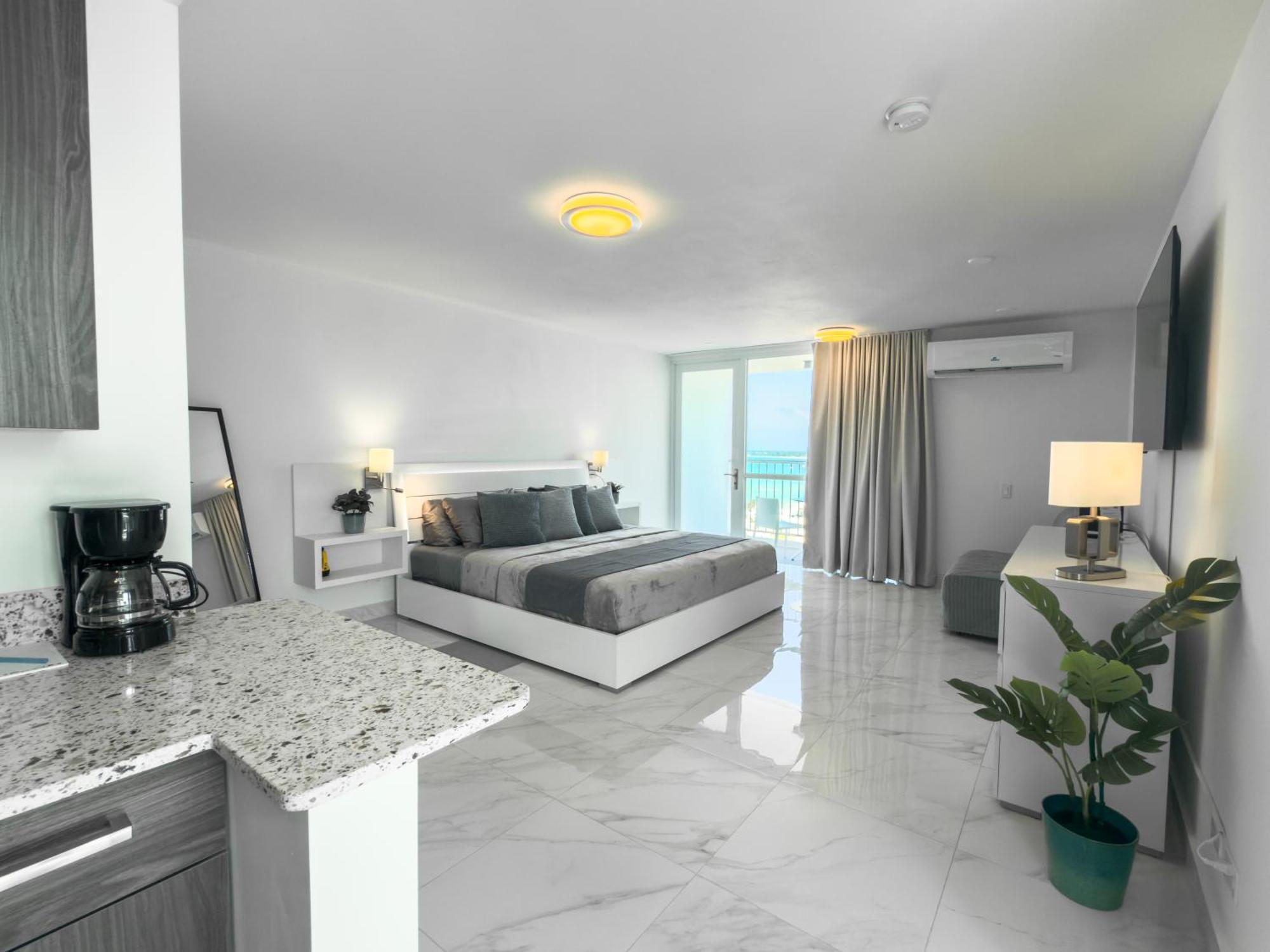 Esj Towers By Chana Apartahotel 2*