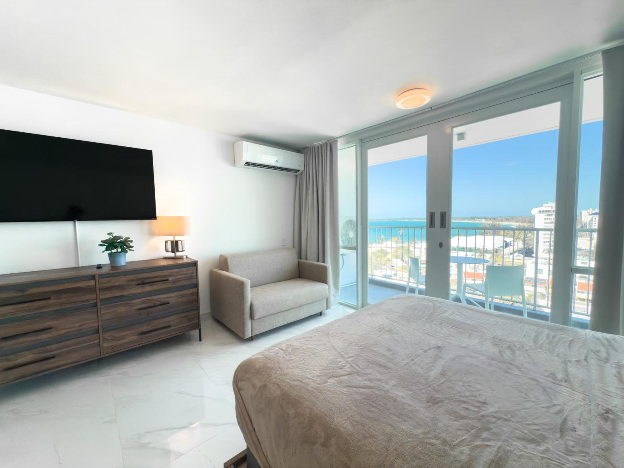 Esj Towers By Chana Apartahotel 2*