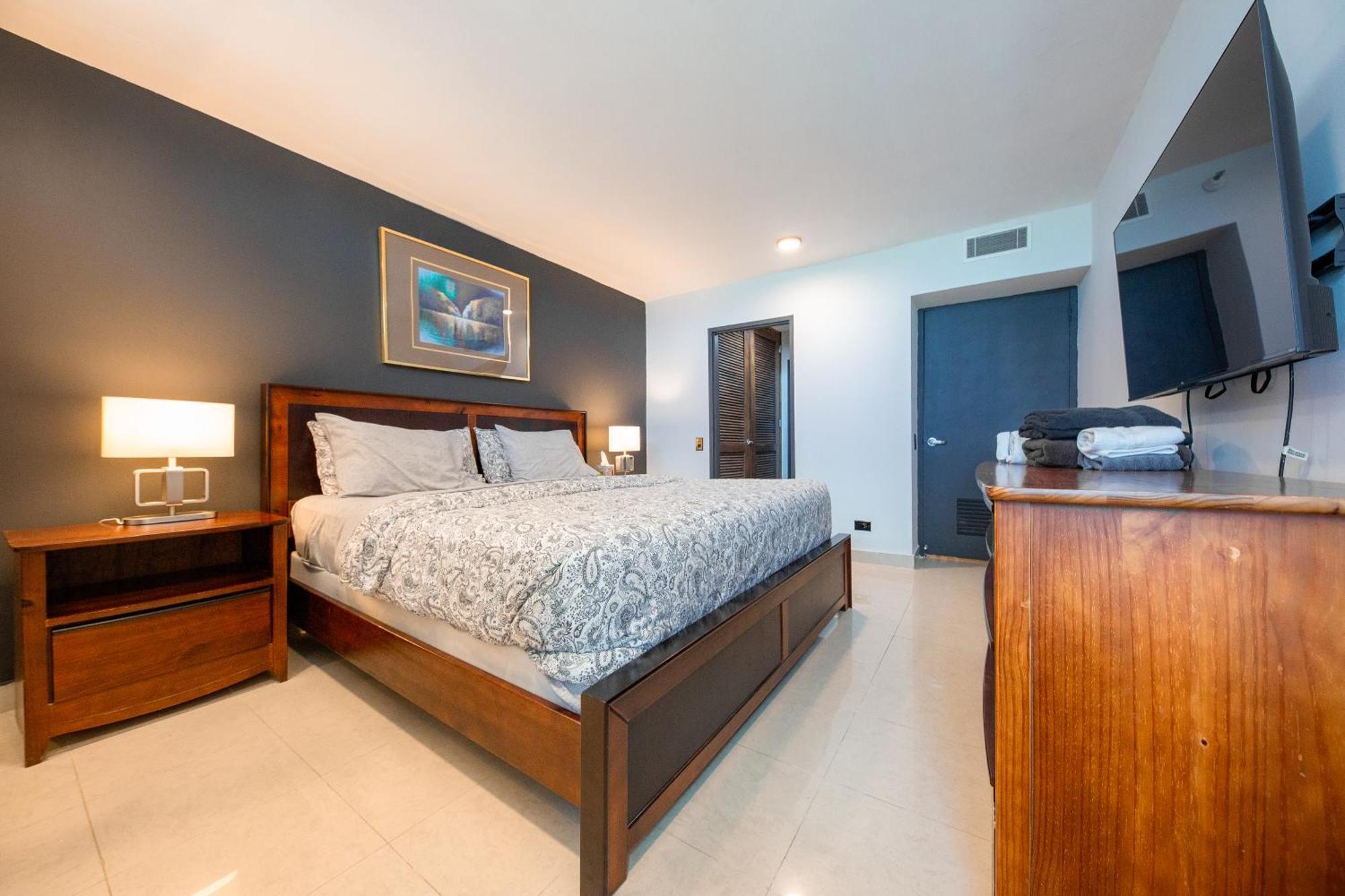 Apartahotel Esj Towers By Chana