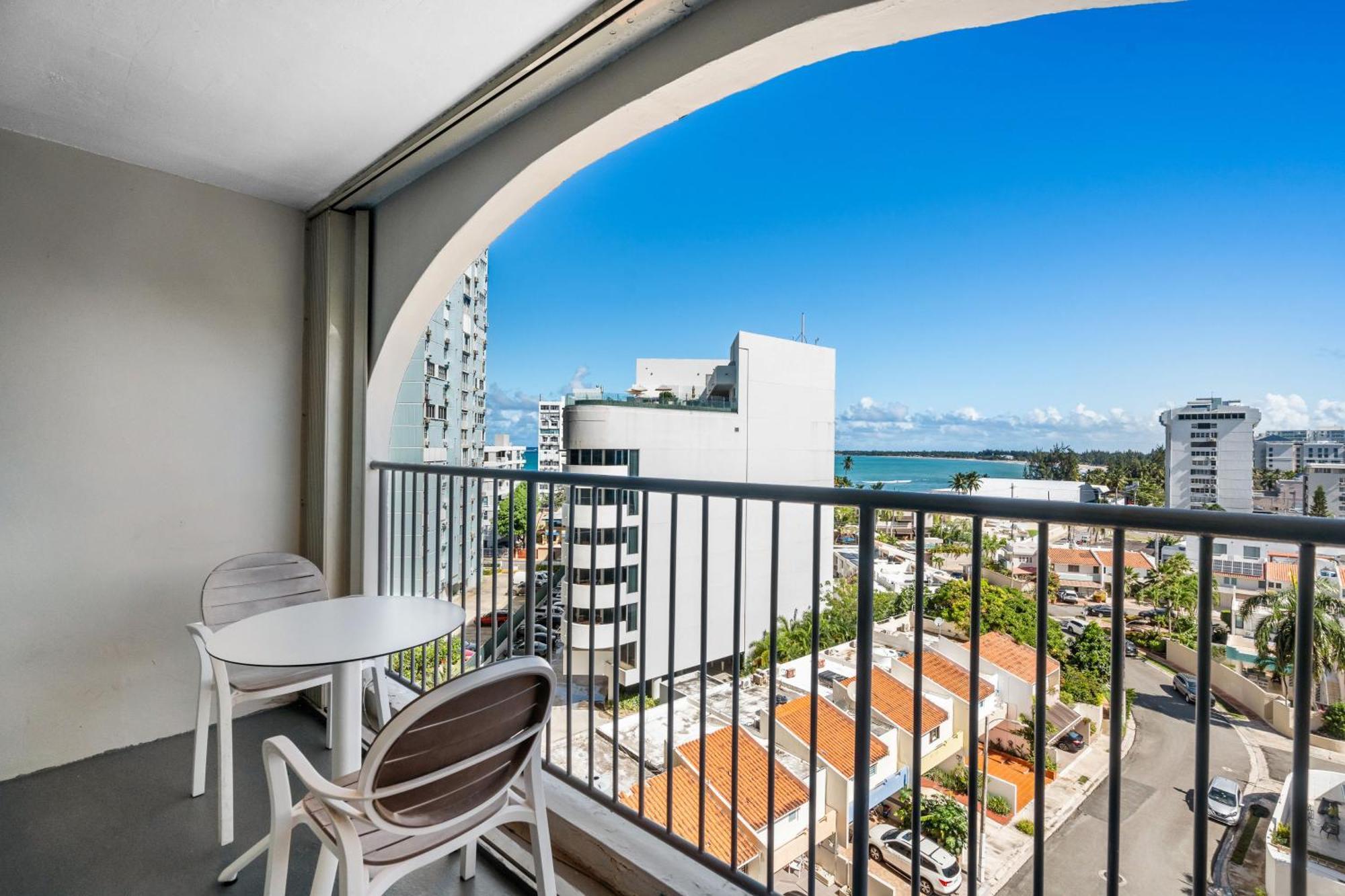 Aparthotel Esj Towers By Chana San Juan